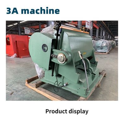 Máquina semiautomática de corte a base de matrizes para o enrolamento de papel