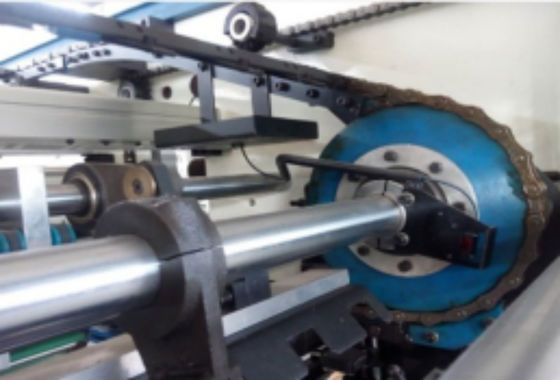 Máquina de corte automática por matriz CQT-1520 computarizada para 19000 kg