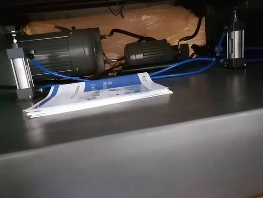 CQT.1000 Laminador para folha de cartão para laminação a flauta Condição 2160*1680*1600mm