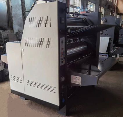 Máquina de laminação de cartão ondulado com tensão de 380 V e potência de geradores de 3 kW